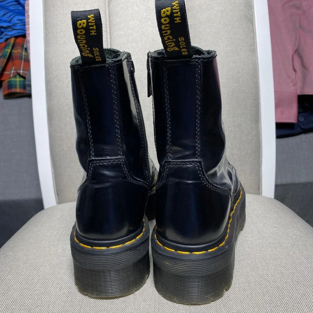 Dr.‎ Martens Jadon Platform Boots Mens 6 Black Leather 8 Eye Zip Up Quad Sole